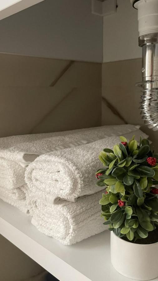 Hotel Ms Sarandë 외부 사진