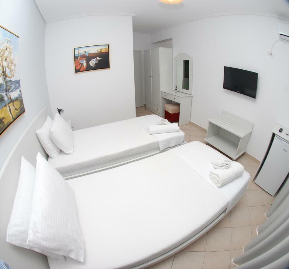 Hotel Ms Sarandë 외부 사진