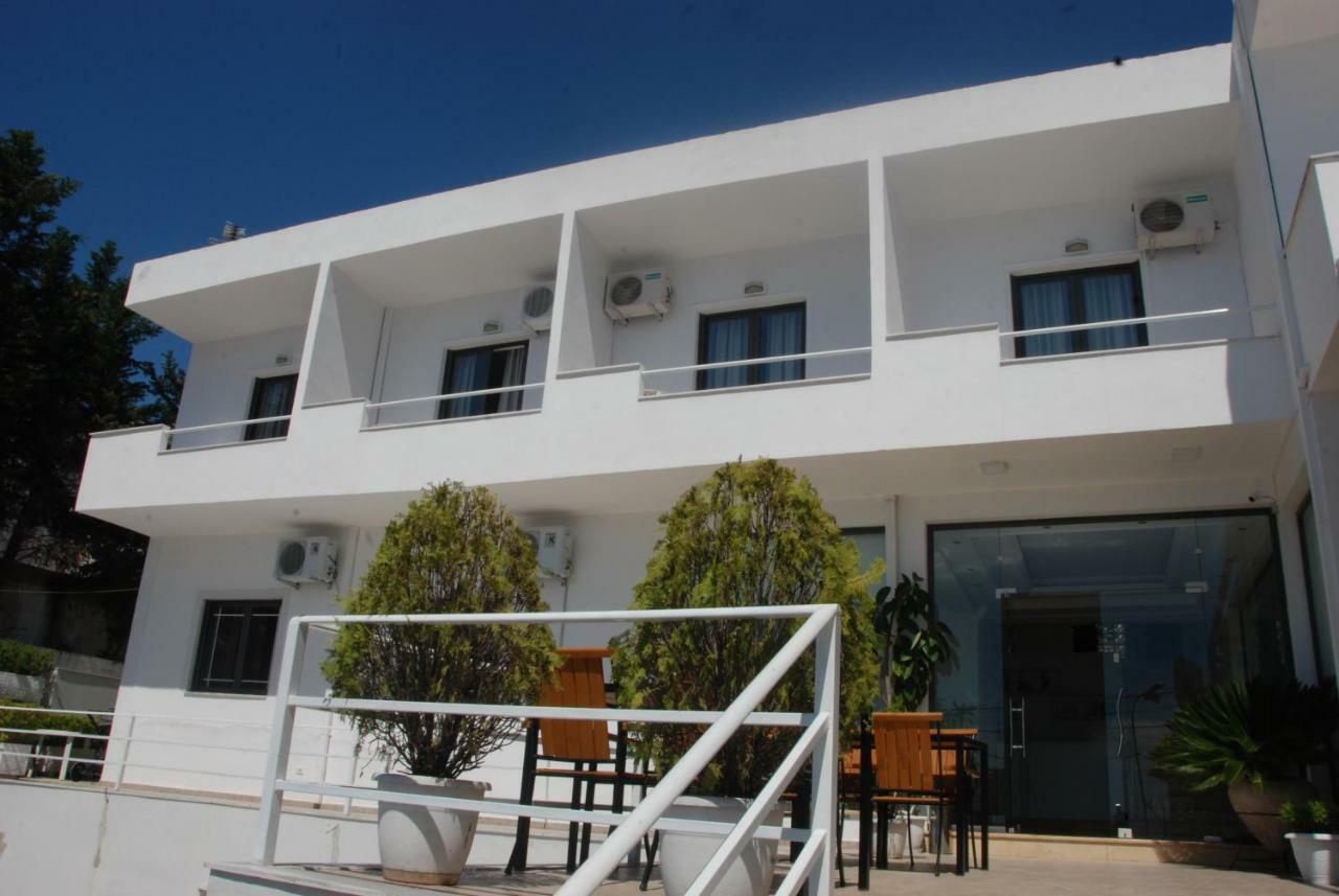 Hotel Ms Sarandë 외부 사진