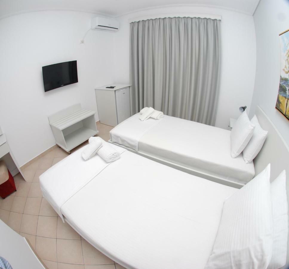 Hotel Ms Sarandë 외부 사진